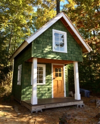 Tiny Cedar siding house